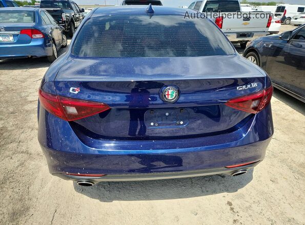 ZARFAEDN6H7550466 2017 ALFA ROMEO GIULIA Blue Սալոնի դիմացի տեսք