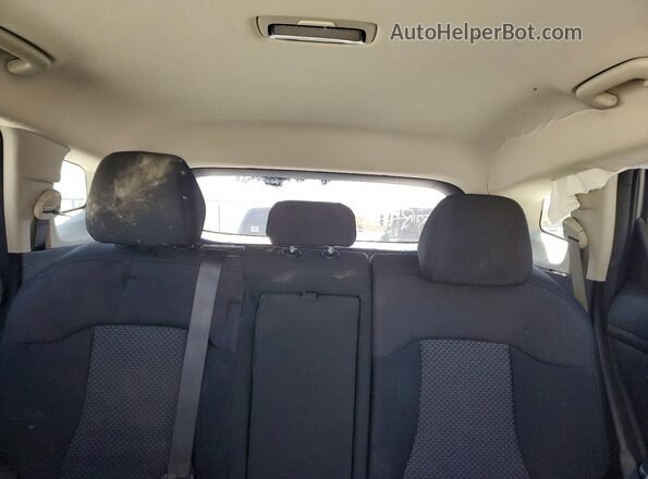 KNDPUCAF0P7039096 2023 KIA SPORTAGE Серебряный Вид задней части салона