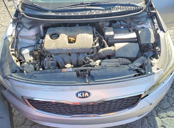 3KPFK4A7XHE156993 2017 KIA FORTE Серебряный Вид подкапотного пространства