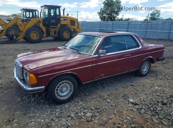 12305312013001 1979 MERCEDES-BENZ 280 Бордовый Передняя левая четверть