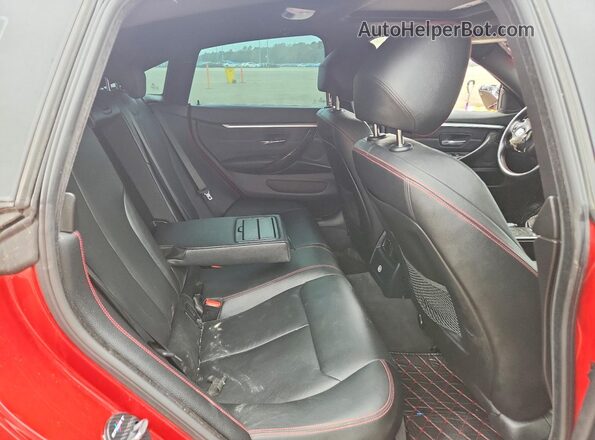 WBA4J3C56KBL06339 2019 BMW OTHER Red Vista interior trasera