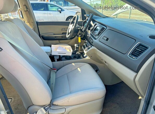 KNDMA5C1XH6264741 2017 KIA SEDONA Серый Вид спереди