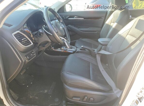 KNDERCAA8M7141433 2021 KIA SELTOS Белый Вид панели приборов