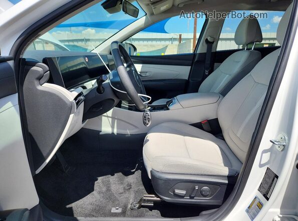 5NMJB3DE6TH621382 2026 HYUNDAI TUCSON Белый Вид салона спереди
