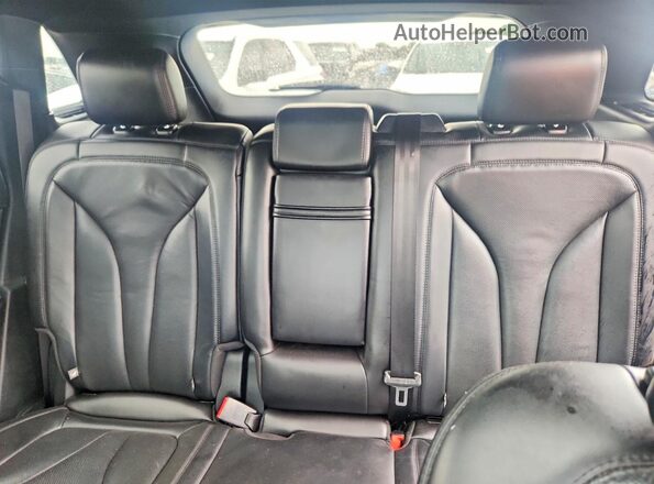 2LMPJ6L9XKBL12644 2019 LINCOLN NAUTILUS Синий Вид задней части салона