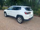 2025 Jeep Compass Latitude White vin: 3C4NJDBN8ST620426