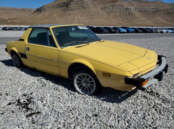 128AS0055503 1976 FIAT UK Yellow Front right