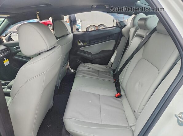 2HGFE4F87TH305660 2026 HONDA CIVIC White უკანა სალონის ხედი