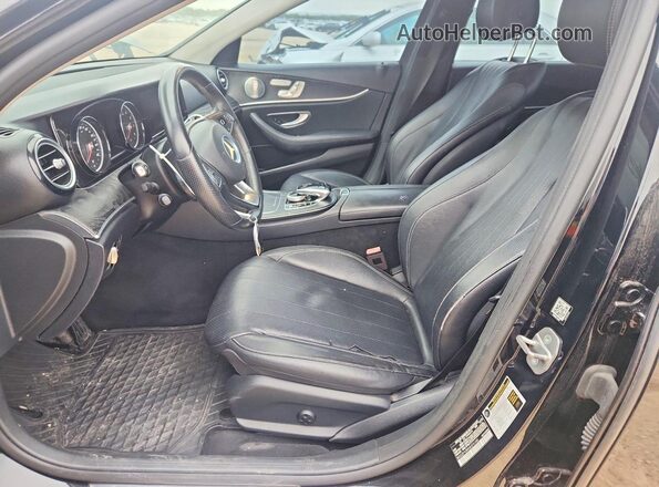 WDDZF4JB0JA374140 2018 MERCEDES-BENZ E Black Widok deski rozdzielczej