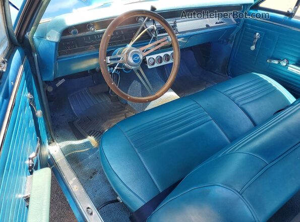 136177K104259 1967 CHEVROLET UK Blue Widok deski rozdzielczej