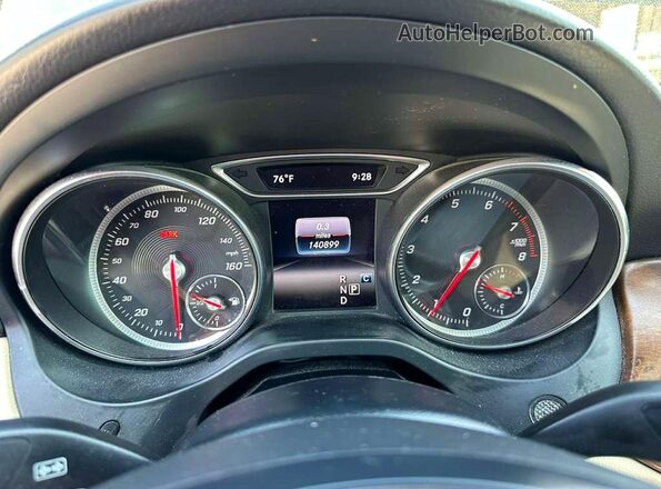 WDCTG4GB9JJ495022 2018 MERCEDES-BENZ GLA Синий Вид панели приборов