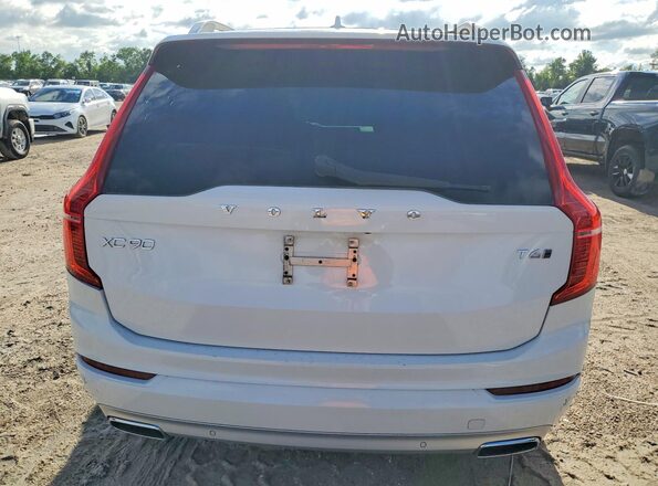 YV4A22PK0G1055535 2016 VOLVO XC90 Белый Вид салона спереди