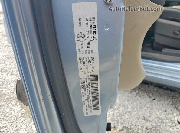 2C4RC1BG6GR268694 2016 CHRYSLER TOWN Синий Панорамный вид салона 360°