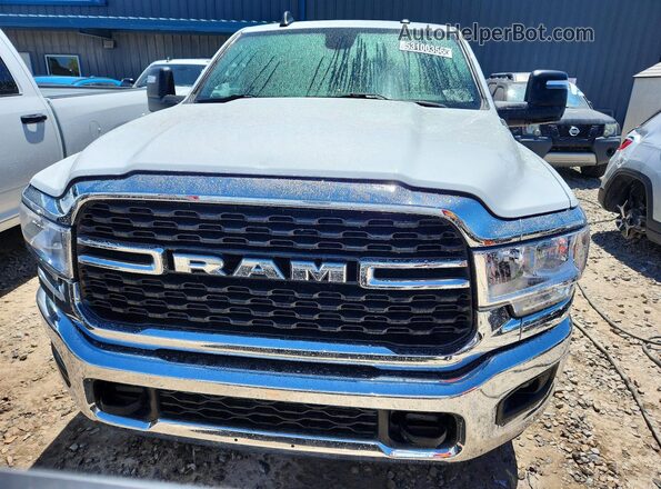 3C6UR5DL9PG537651 2023 RAM 2500 White Widok z tyłu
