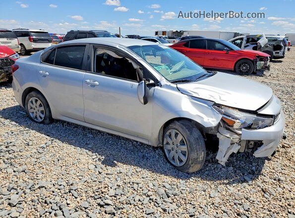 3KPA24AD0PE618251 2023 KIA RIO Silver Widok z przodu