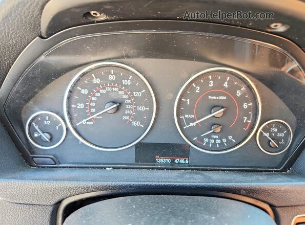 WBA8B9G54JNU95873 2018 BMW OTHER Gray Widok tylnych siedzeń