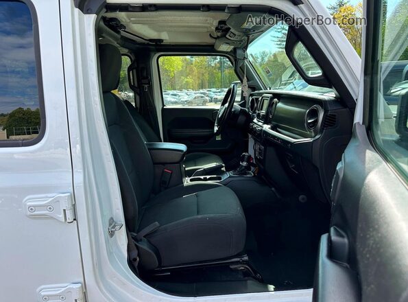 1C4HJXDG5JW162480 2018 JEEP WRANGLER Белый Вид задних сидений