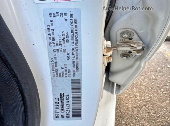 1C6RREBGXNN273503 2022 RAM 1500 Белый Вид задней части салона
