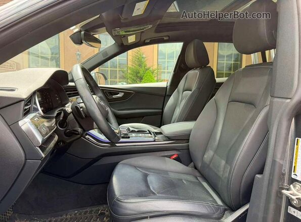 WA1EVAF11MD007500 2021 AUDI Q8 Charcoal Սարքավորումների վահանակի տեսք