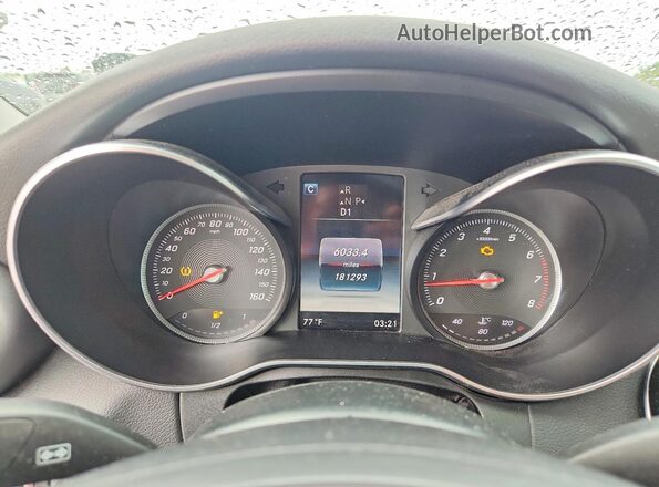 55SWF4JB7HU193095 2017 MERCEDES-BENZ C Gray Vista de los asientos traseros