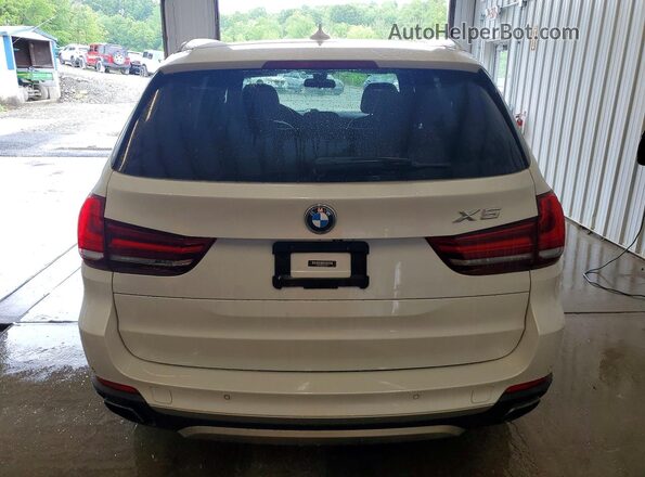 5UXKT0C32H0V97118 2017 BMW X5 Белый Вид салона спереди