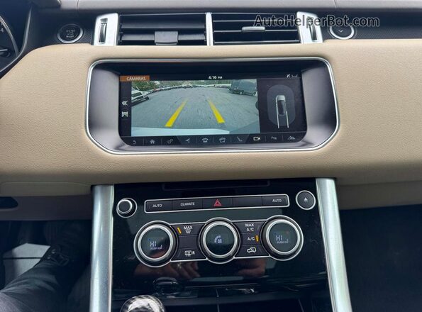 SALWR2FK1HA128878 2017 LAND ROVER RANGE ROVER Silver Vista del compartimento del motor