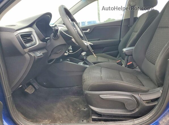 3KPA24ADXLE321921 2020 KIA RIO Синий Вид панели приборов