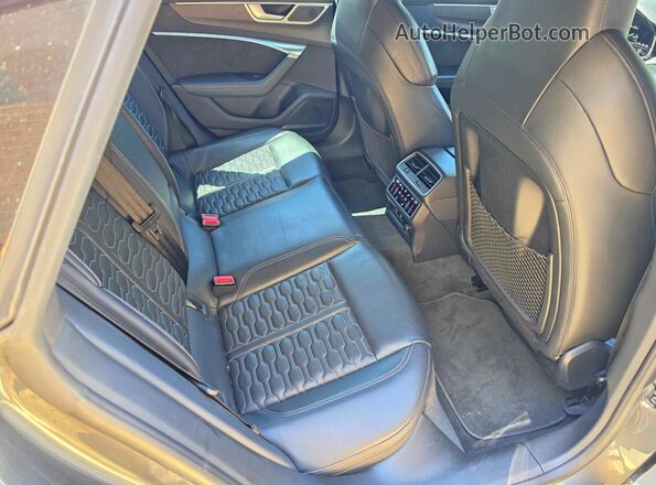WUAPCBF25MN900592 2021 AUDI S7 Gray Front interior view