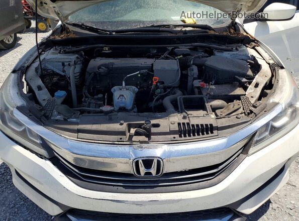 1HGCR2F16HA231331 2017 HONDA ACCORD Белый Вид подкапотного пространства