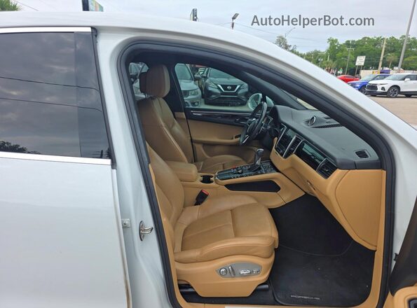 WP1AB2A53JLB33385 2018 PORSCHE MACAN Белый Вид сзади