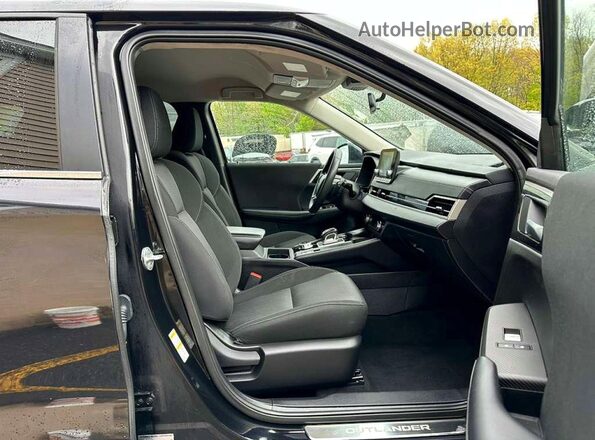 JA4J4UA89RZ057417 2024 MITSUBISHI OUTLANDER Черный Вид задних сидений