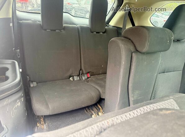 JA4AD2A3XJZ008823 2018 MITSUBISHI OUTLANDER Черный Вид задней части салона