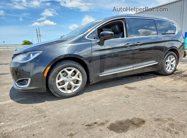 2C4RC1EG8JR194360 2018 CHRYSLER PACIFICA Черный Передняя левая четверть