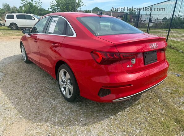 WAUAUDGY8NA038487 2022 AUDI A3 Red Front right