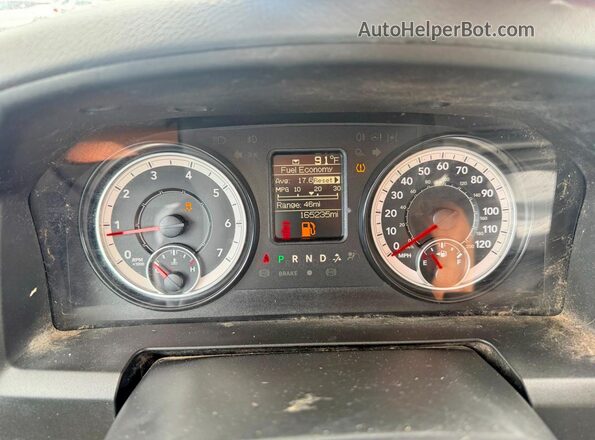 1C6RR6KG9KS602503 2019 RAM 1500 Charcoal Widok zestawu wskaźników