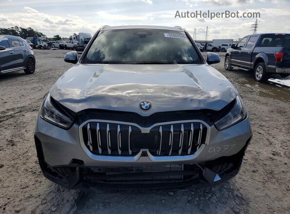 WBX73EF0XS5175603 2025 BMW X1 Серебряный Вид сзади