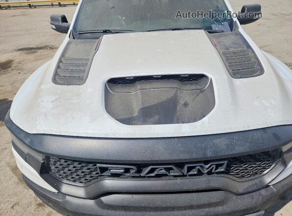 1C6SRFU98NN356336 2022 RAM 1500 Белый Вид подкапотного пространства