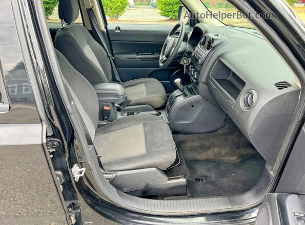 1C4NJRBB3GD781735 2016 JEEP PATRIOT Black Vista frontal