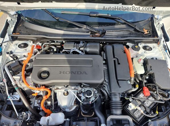 2HGFE4F87TH305660 2026 HONDA CIVIC White ძრავის განყოფილების ხედი