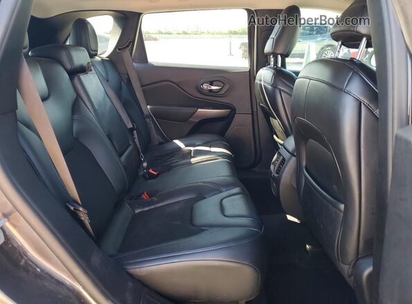 1C4PJLLB0KD486427 2019 JEEP CHEROKEE Серый Вид подкапотного пространства