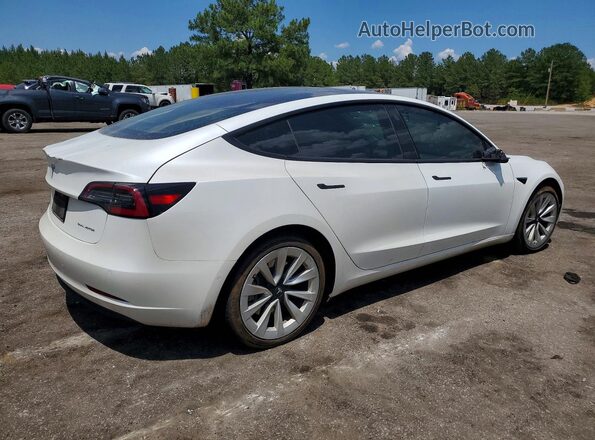 5YJ3E1EB6NF103222 2022 TESLA MODEL Белый Передняя правая четверть