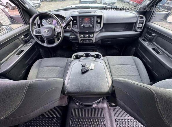 3C7WRTCL6NG246032 2022 RAM 3500 Белый Вид задних сидений