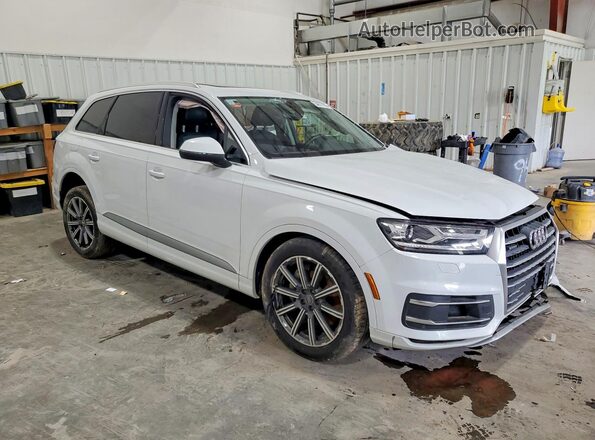 WA1LAAF7XJD001911 2018 AUDI Q7 Белый Вид спереди