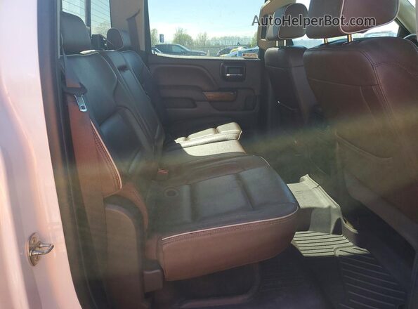 3GCUKTEJXHG204973 2017 CHEVROLET SILVERADO Белый Вид задней части салона