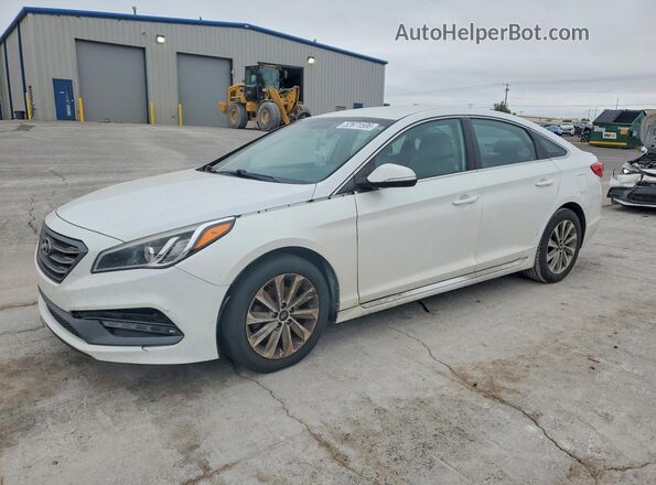 5NPE34AF2HH565890 2017 HYUNDAI SONATA White Przód lewy