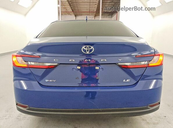 4T1DAACK5SU055794 2025 TOYOTA CAMRY Синий Вид сзади