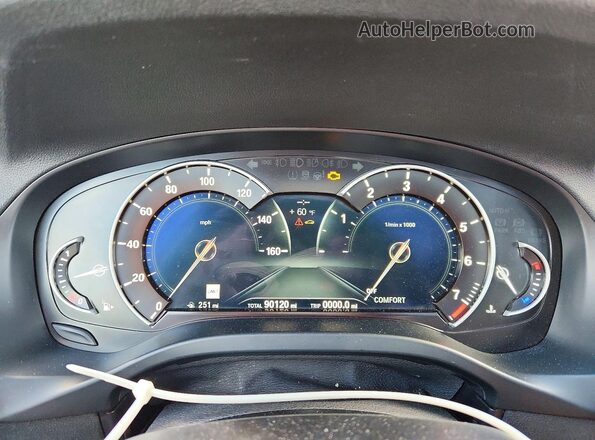 5UXTR9C55KLP77417 2019 BMW X3 Белый Вид щитка приборов