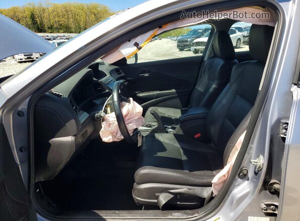 19UDE2F76GA008922 2016 ACURA ILX Серебряный Вид салона спереди