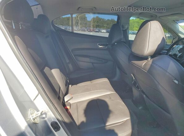 19UUB1F3XJA011278 2018 ACURA TLX Серебряный Вид задних сидений