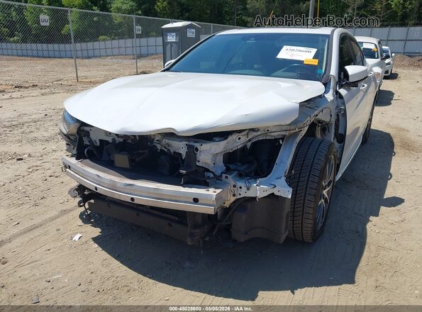 19UUB2F58JA012646 2018 ACURA TLX Белый Вид спереди